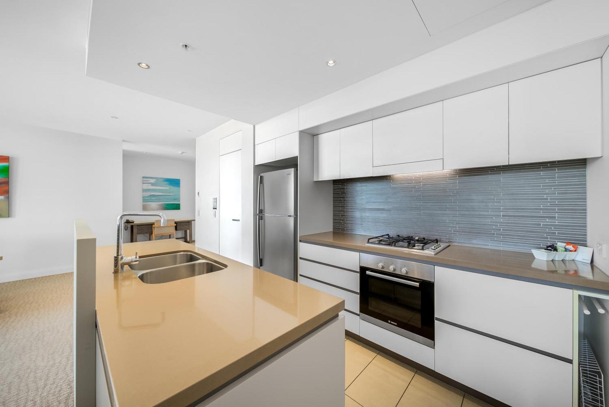 Oaks Redcliffe Mon Komo Suites Exterior foto